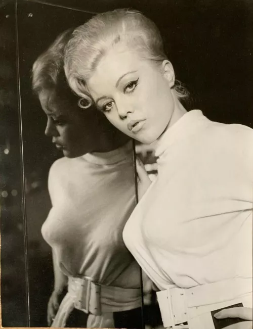 Margaret Nolan 1960's. Wow... by MugPuntertoo