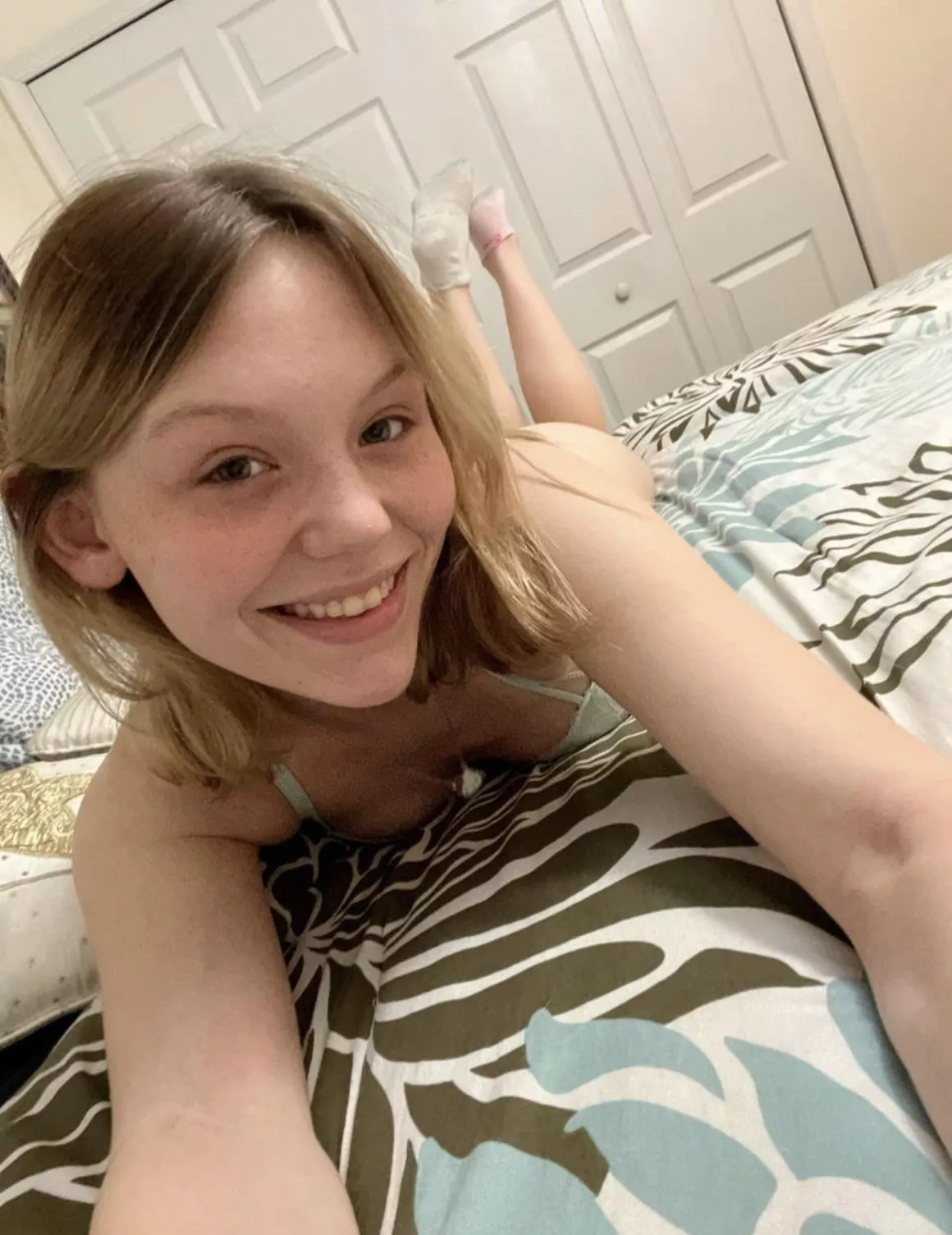 Which is prettier; the socks or face 😚 posted by Naive_Explanation_66