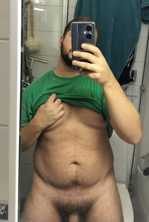 25 some people tell me green is my colour... SC: moreee97 by Notyouno