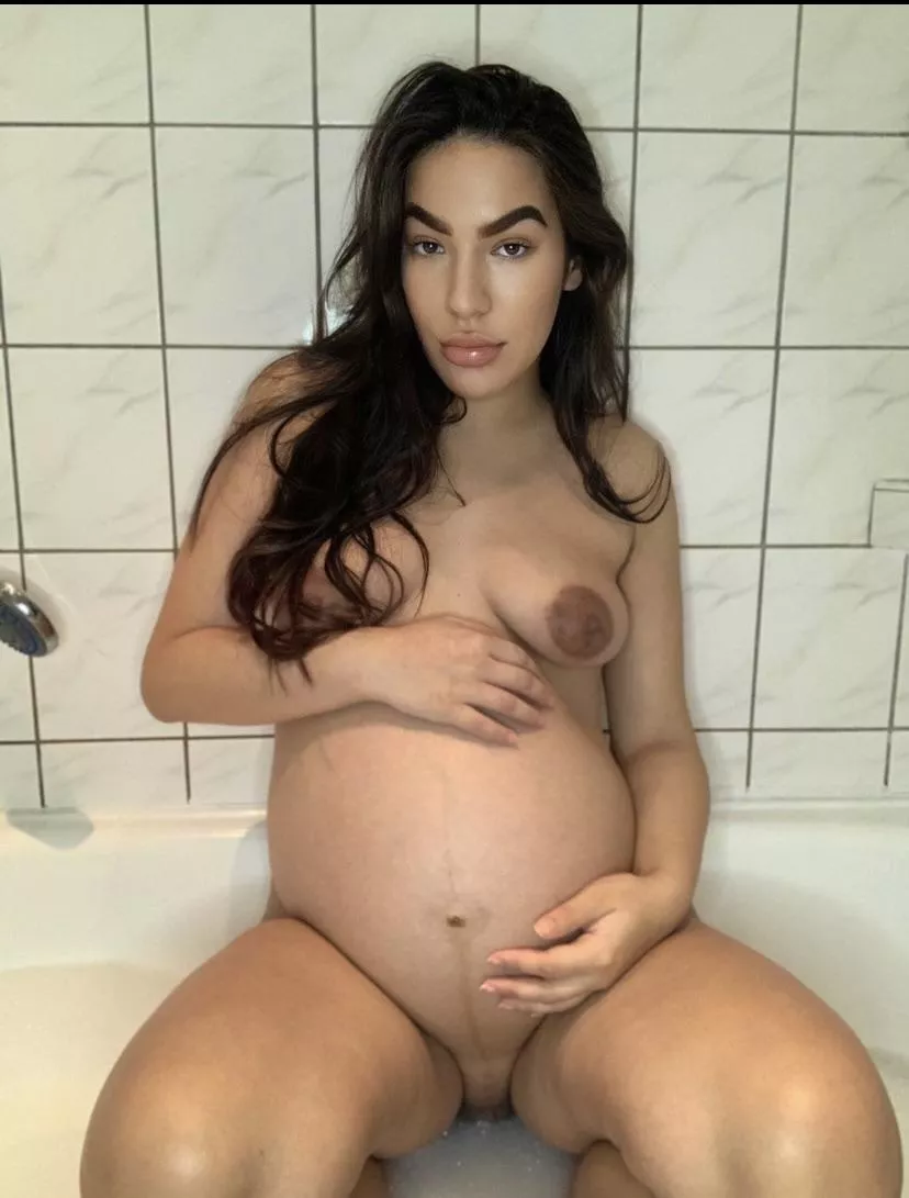 Arrow up if you want surprise on message❤️ posted by fairytalefeet