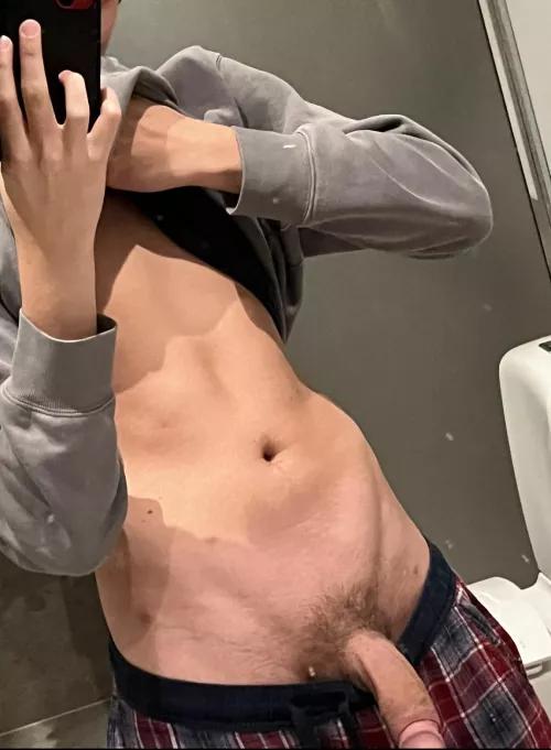 Do you like 18yo Swedish Twinks😘 by Markusves-593