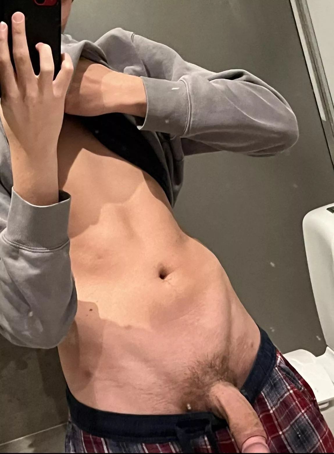 Do you like 18yo Swedish Twinks😘 posted by Markusves-593