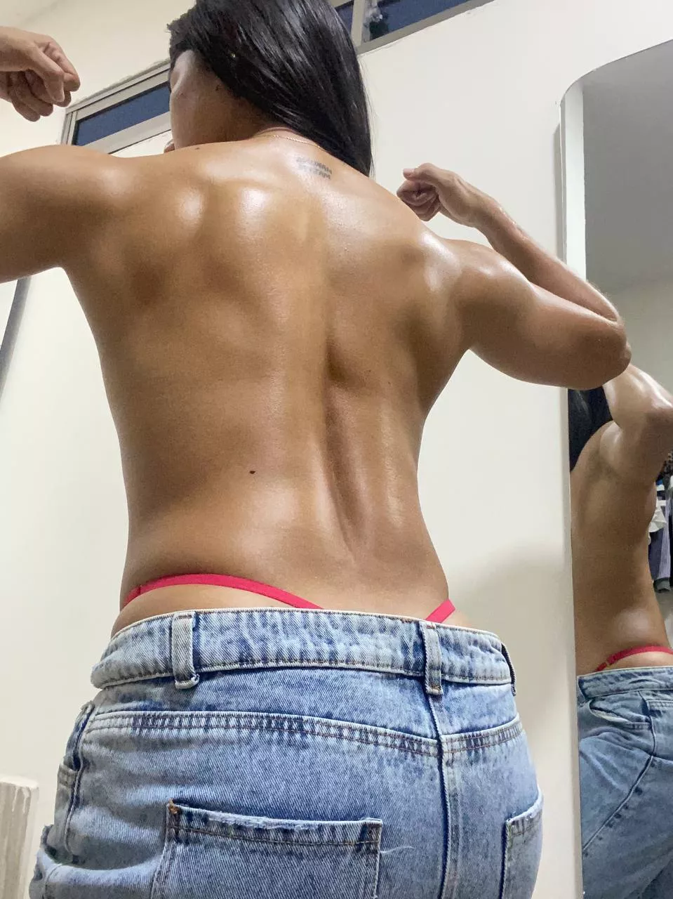 Fuck me after the gym posted by Ringedsplitter