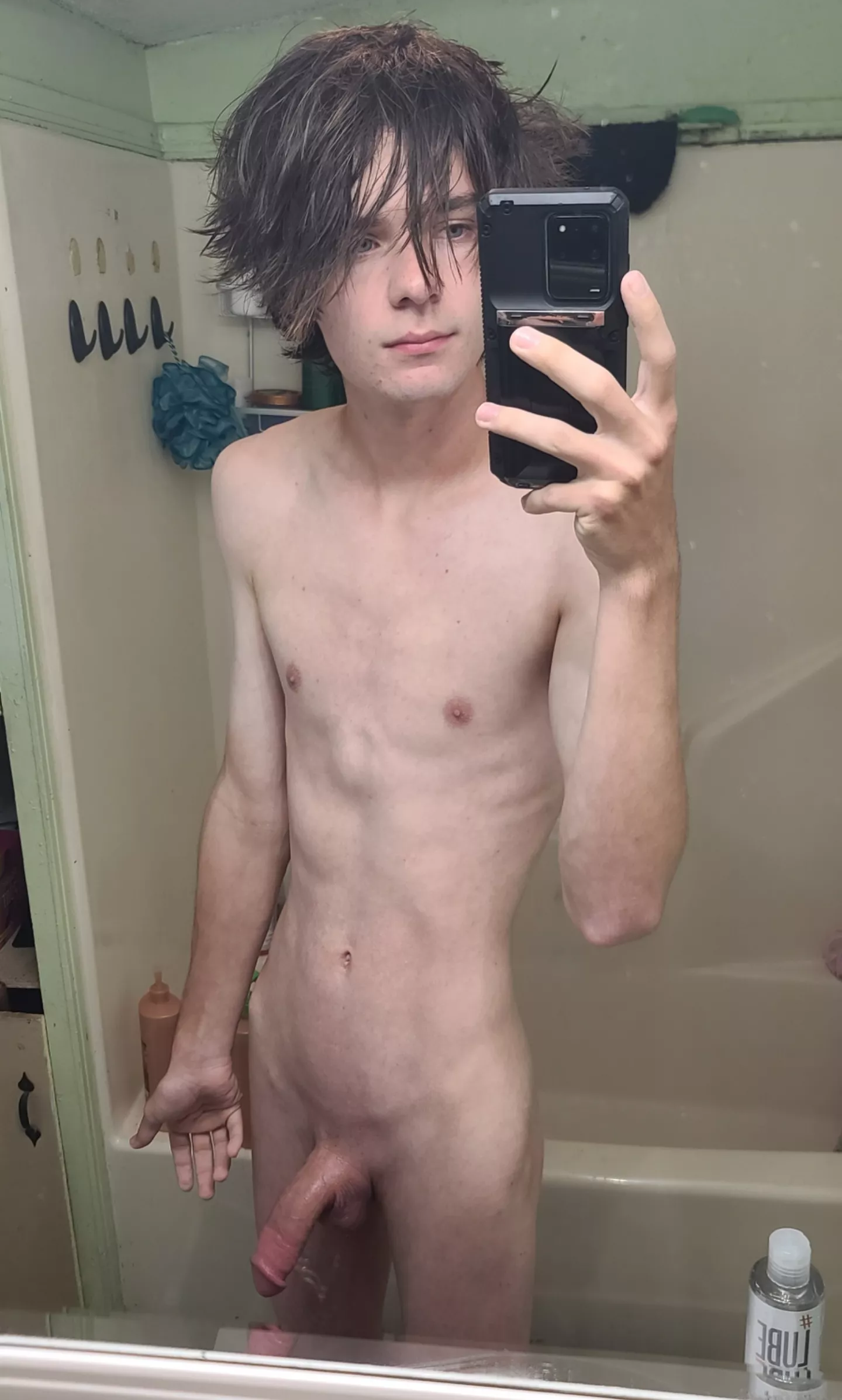 he lives ! posted by BoiiazUWU