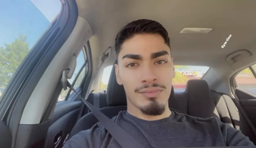 Headed to the gym :3 by xaviieeerx