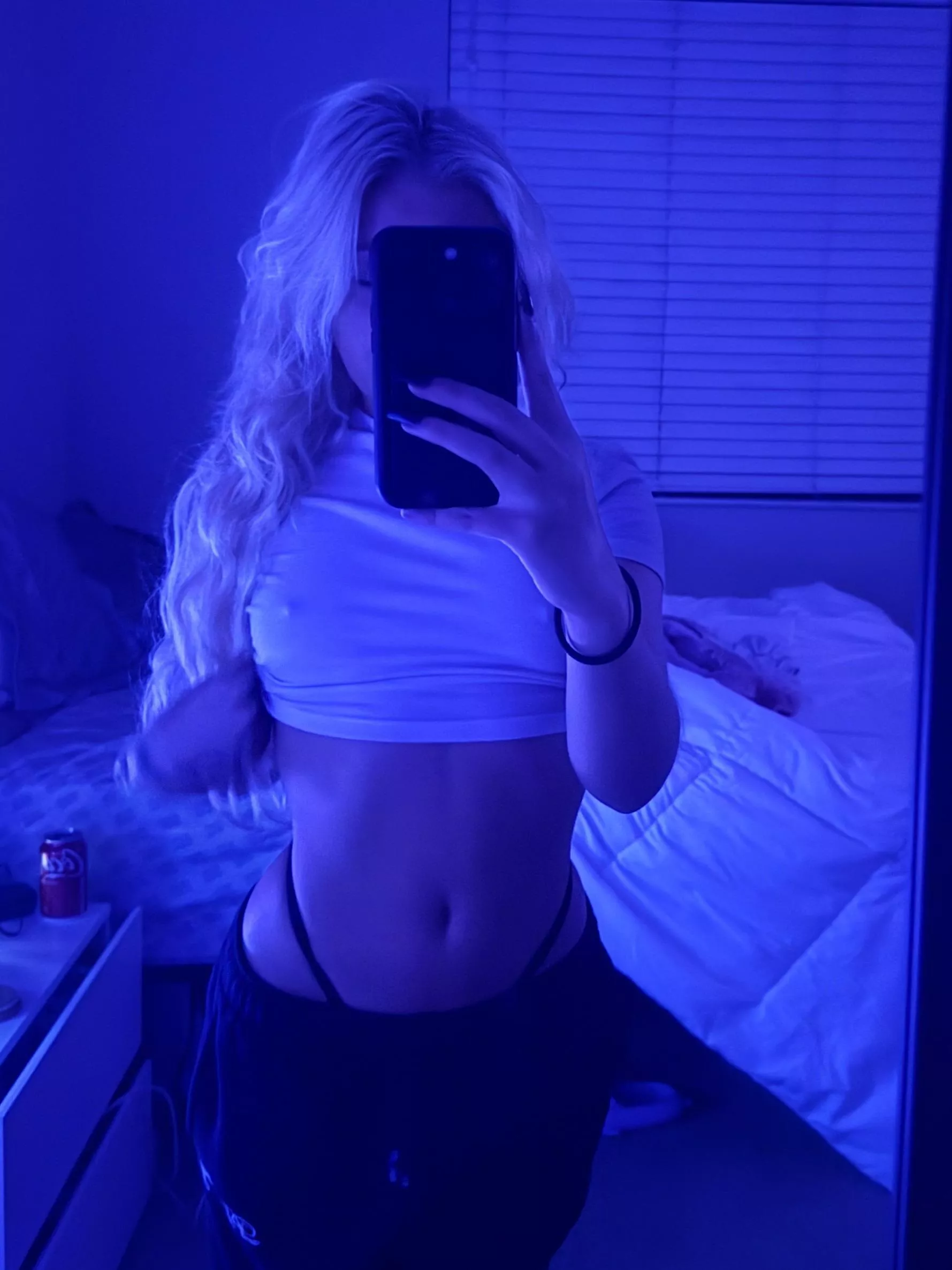 i live in crop tops posted by notkayyybaby