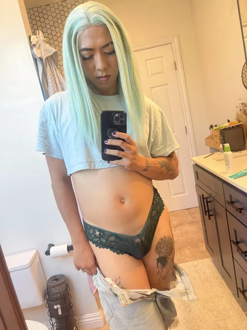 It’s cute and the perfect size. Thick too by thedellatran