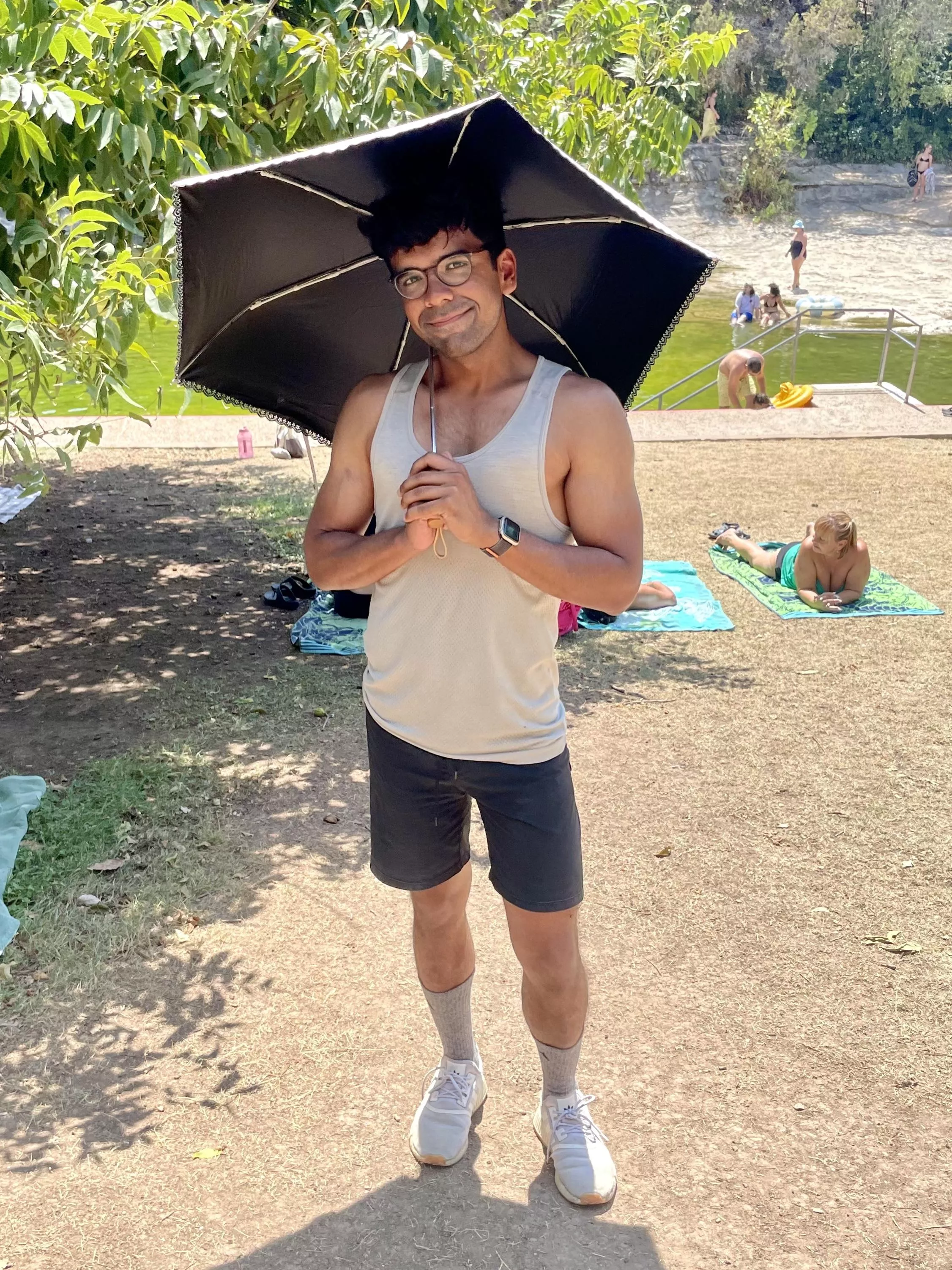 It’s too sunny in Texas 🥵 posted by alltherayjjj