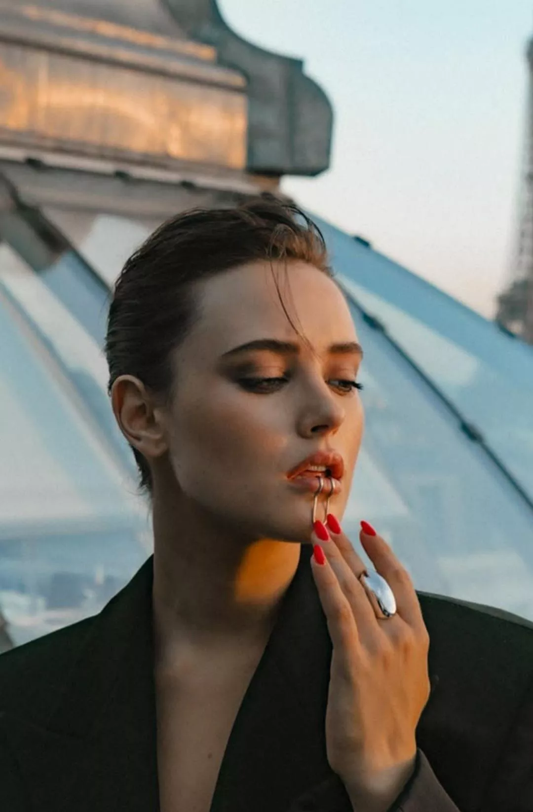 Katherine Langford posted by James007BondUK