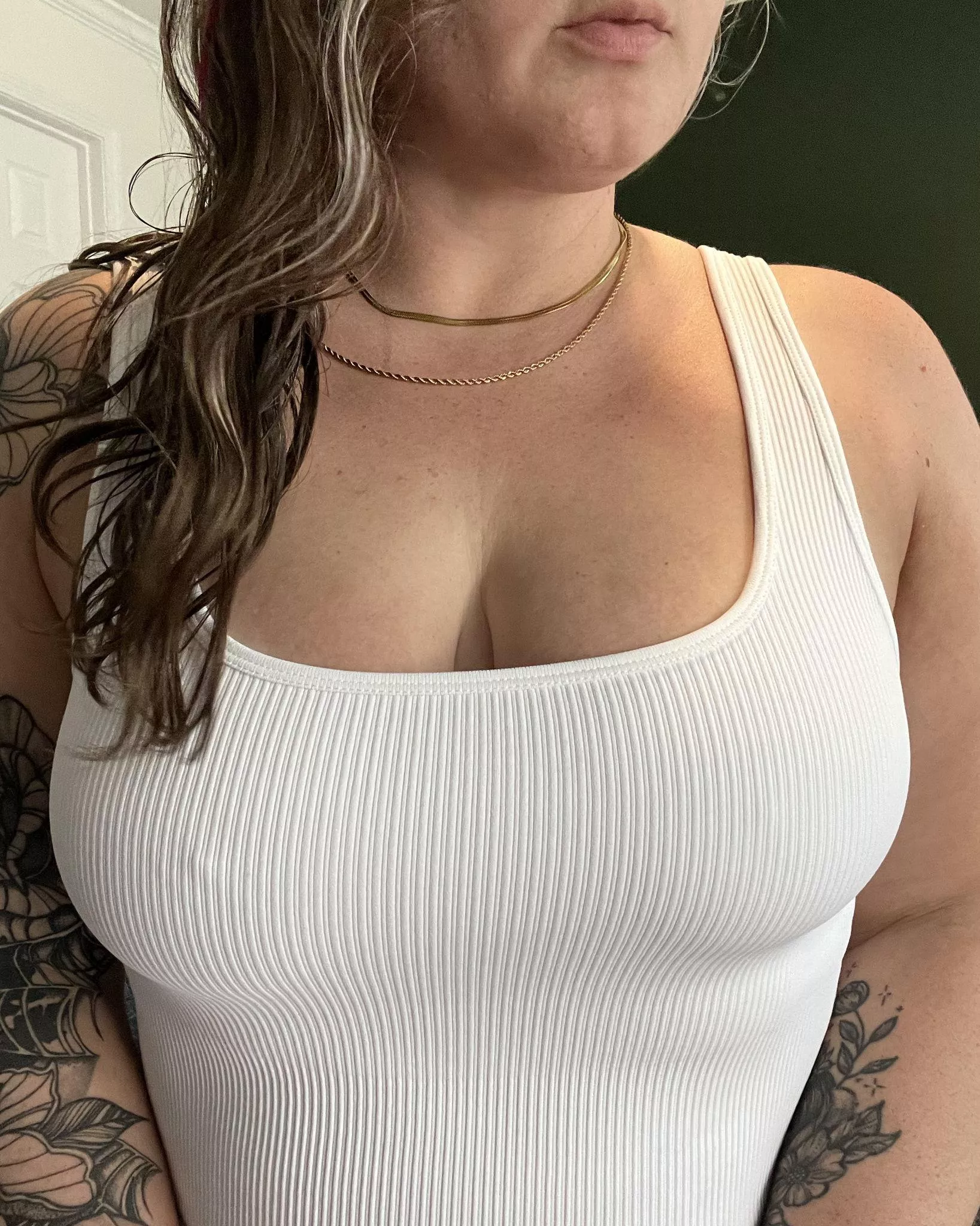 Like my MILF uniform? posted by BillieBloom