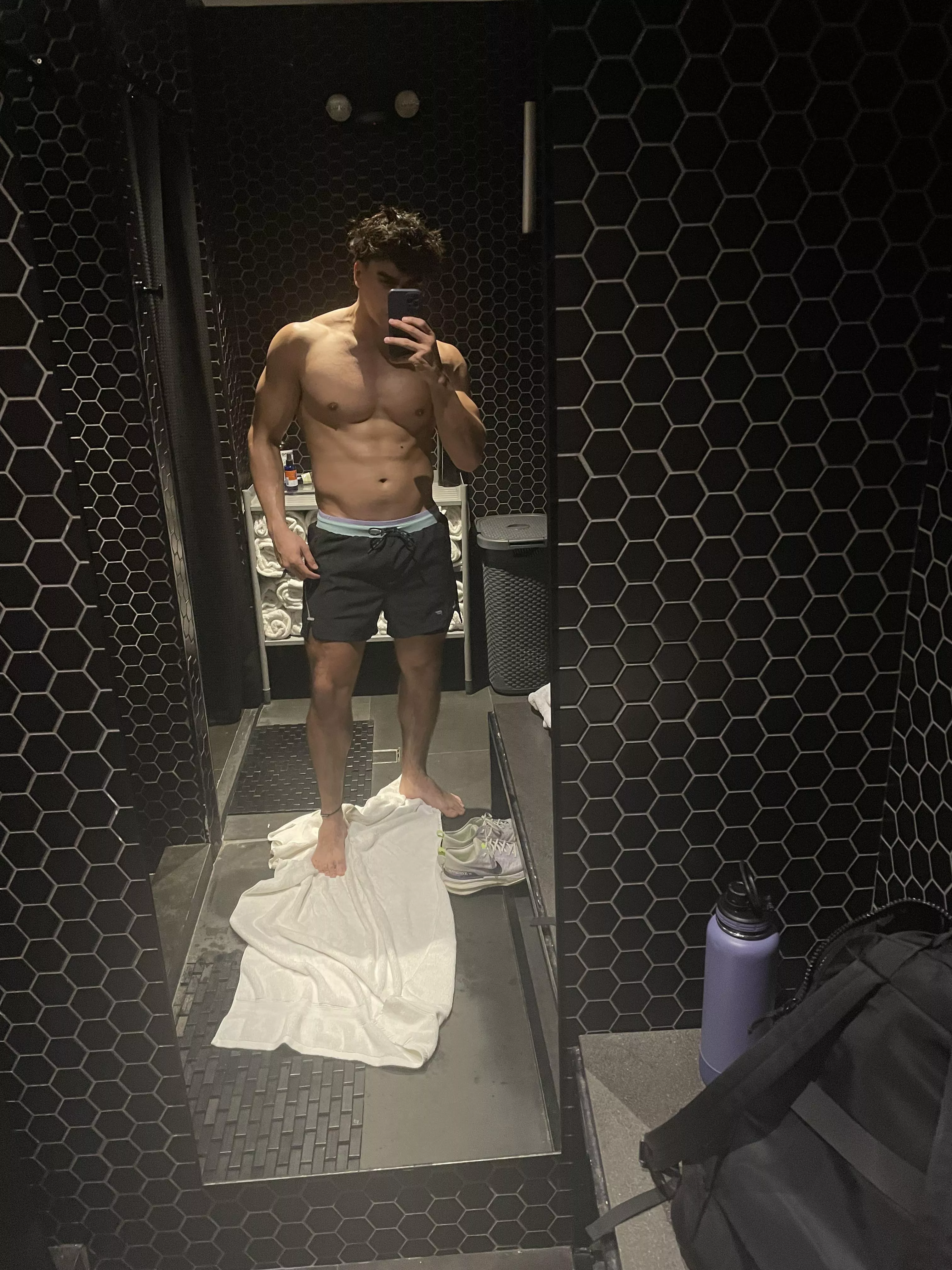 (M) 22 in Miami posted by Galejo023