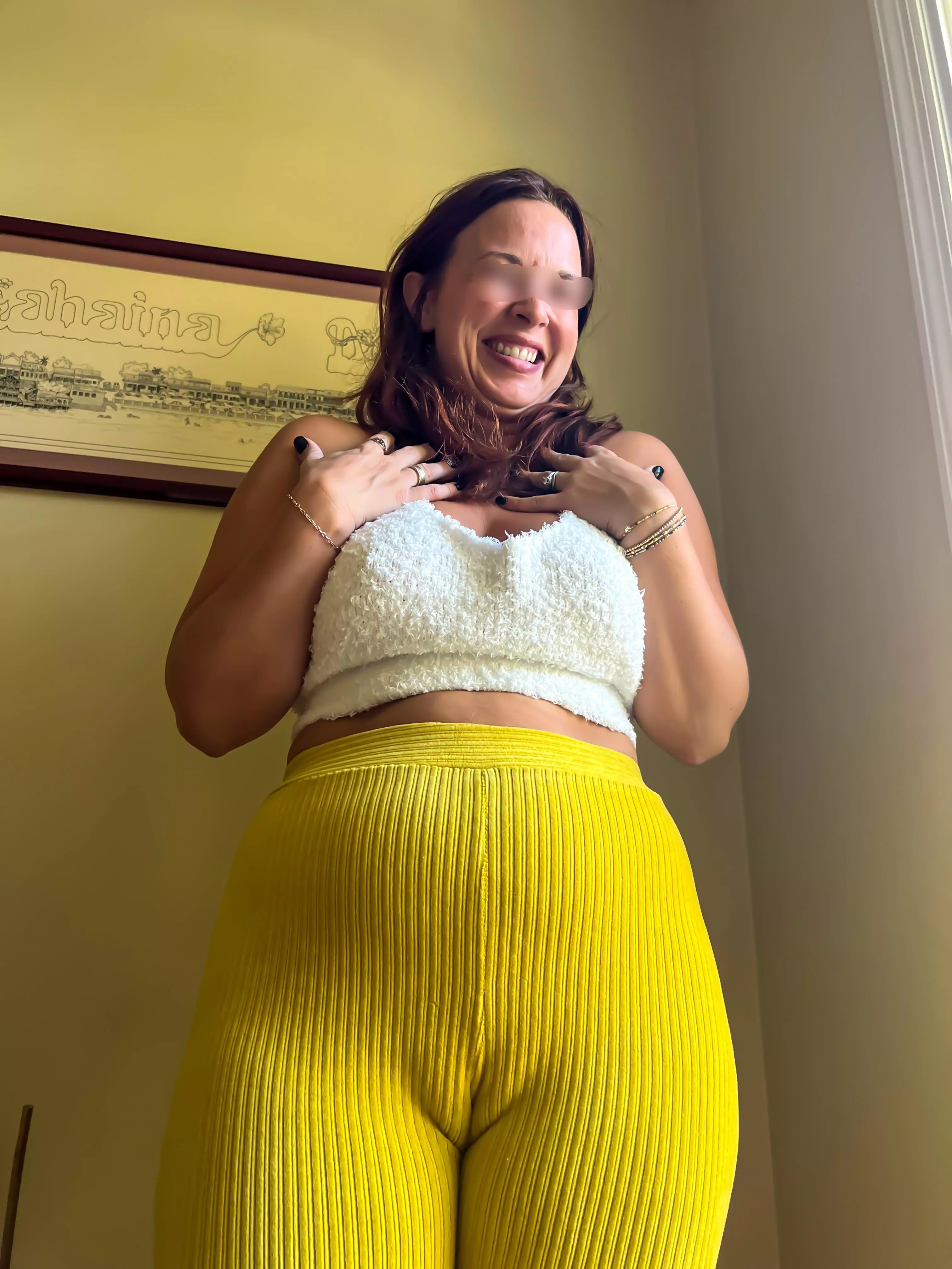 There aren’t a lot of pants that hide my toe so I just embrace it posted by Threatlevelmiddnite