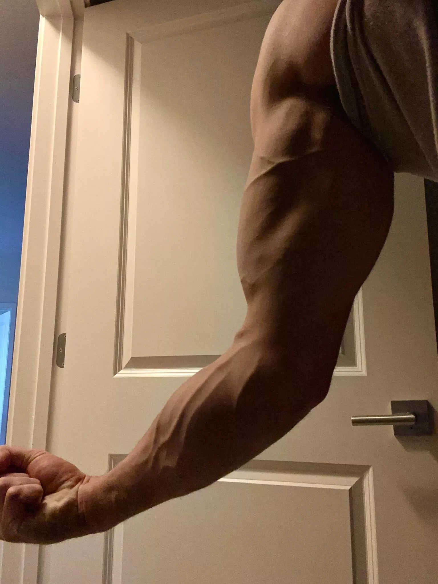 You'd love the way my arms feel ... posted by Troy_Light_