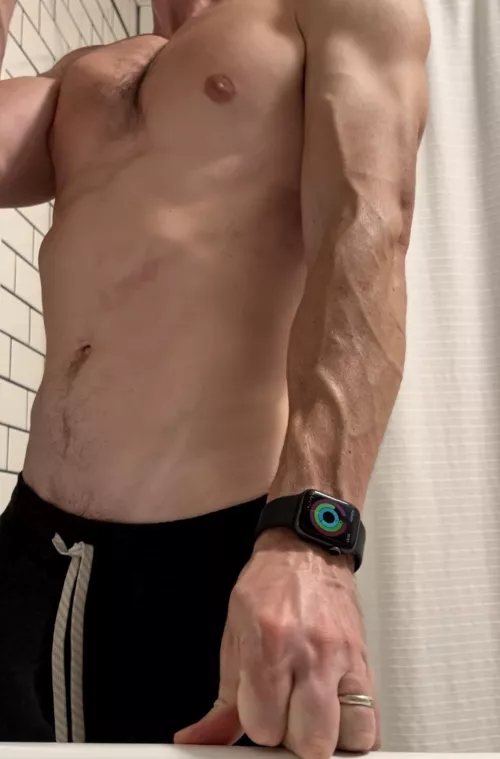 Brushing my teeth by Shred_and_Bread