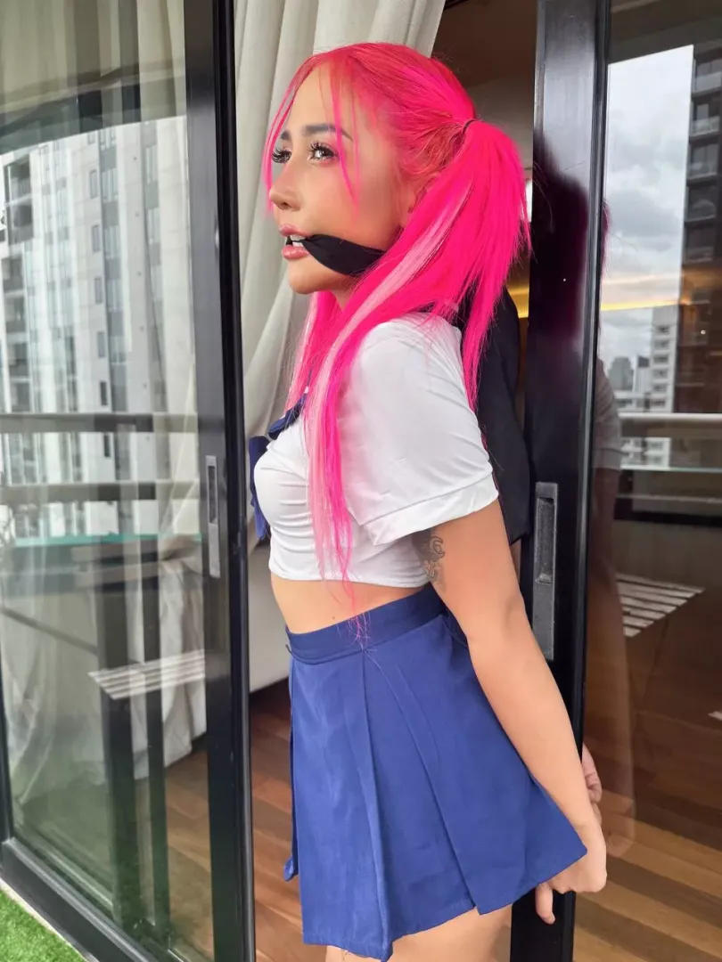 I was a bad girl, I need Daddy punish me posted by Skylar_AI