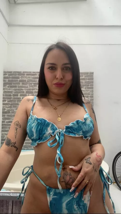 Mom bod looking for a full time bath tub hubby (I can't swim) by SnivelingToad