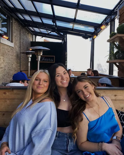 Out for Lunch by whitetoweltw_