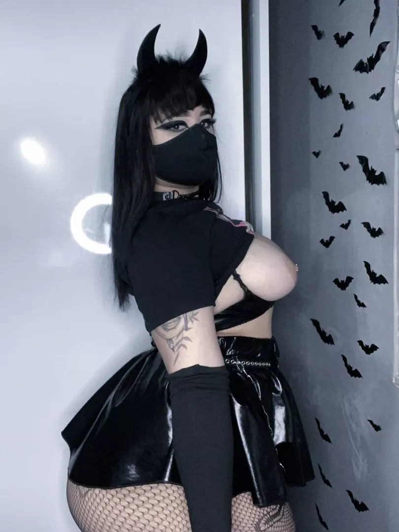 Train both my holes to take your huge boners posted by Wickedgoth
