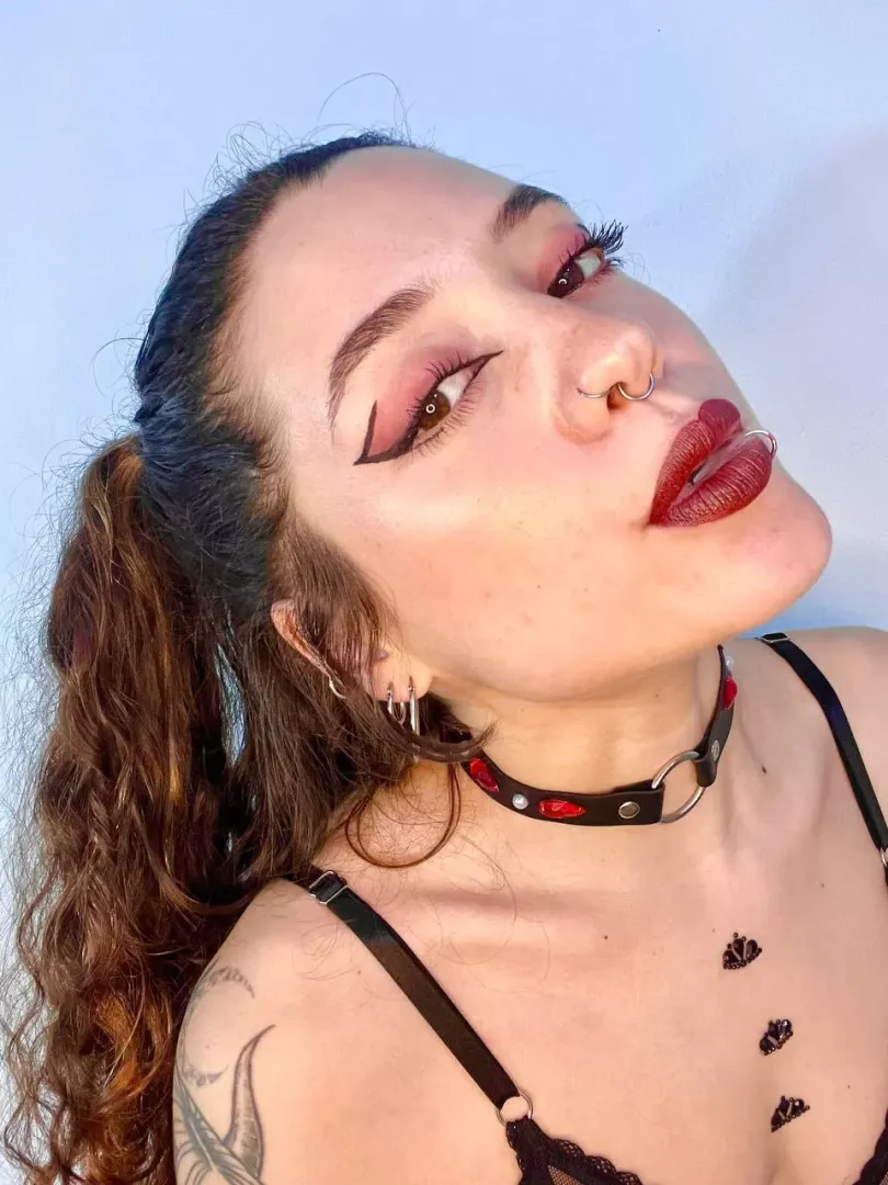 What brands of cigarettes turn you on the most? posted by deliriousbabyy