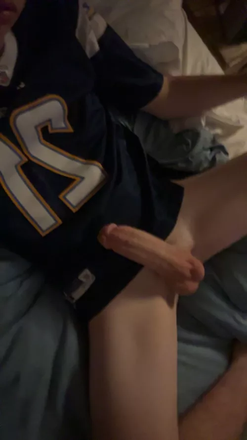 who wants to watch some monday night football?? 🏈 by ComfortableShine8413