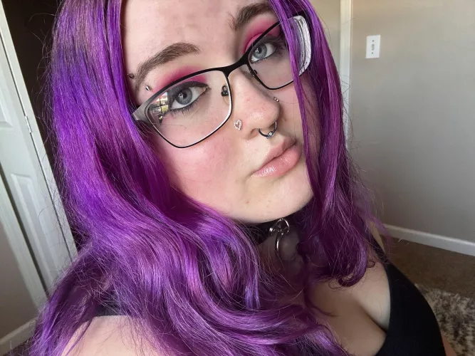 you need a goth gf in your life 😊 by goddesskarma3