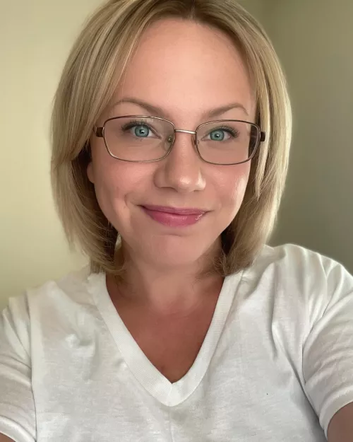 A little nerdy, a little naughty by neyal__1