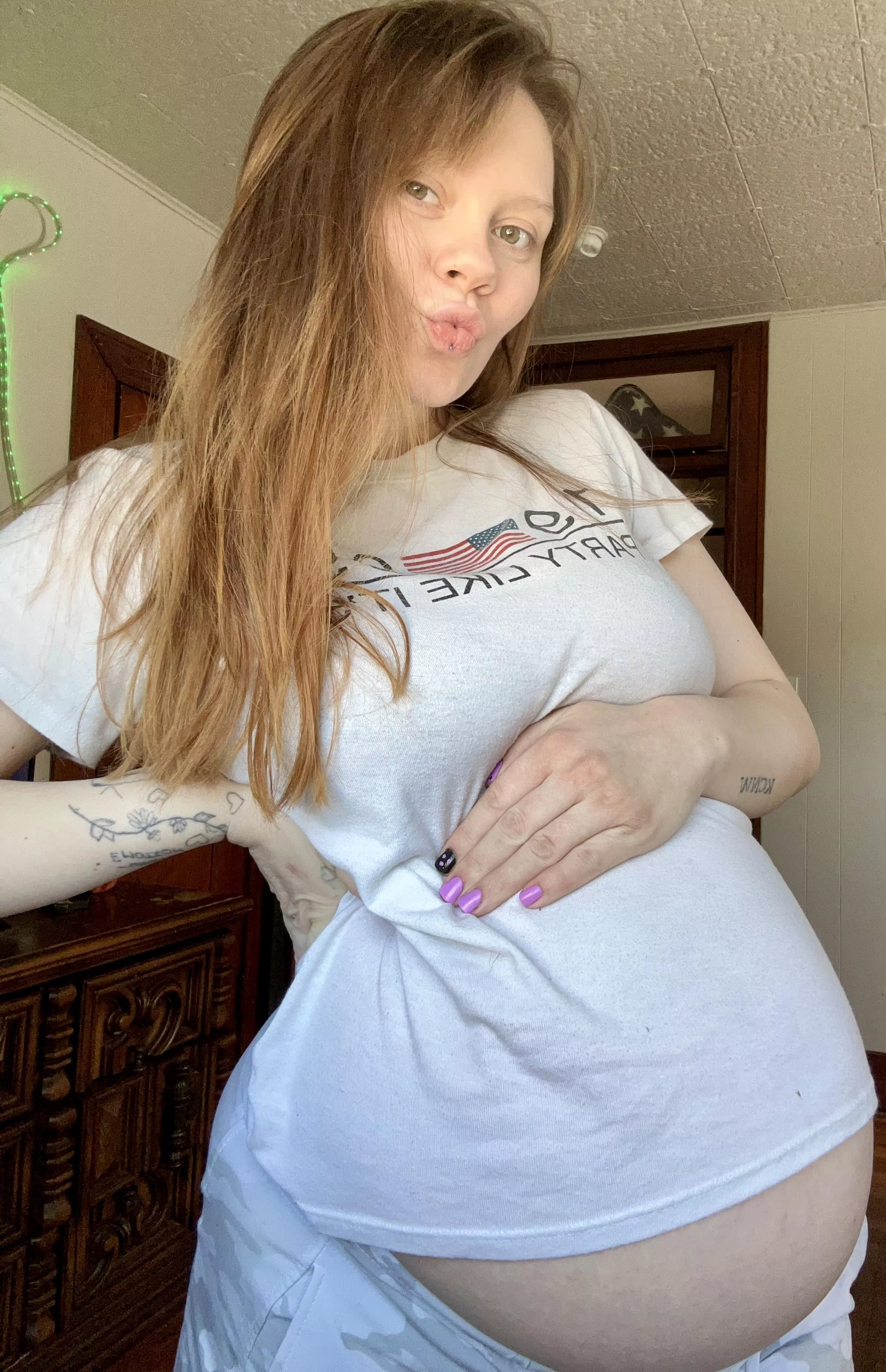 Girl next door posted by cumvicake