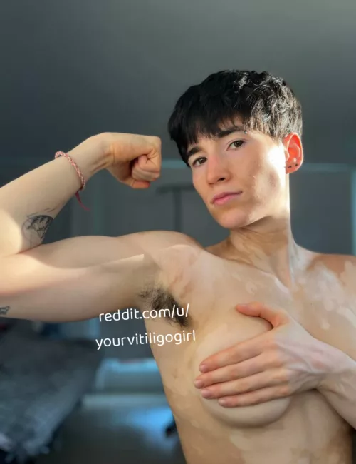 Hope you like muscles hairy girls by yourvitiligogirl