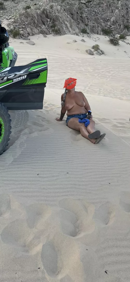 It’s Tittie Tuesday lady’s let’s get ‘Em out!😝 by naked7171