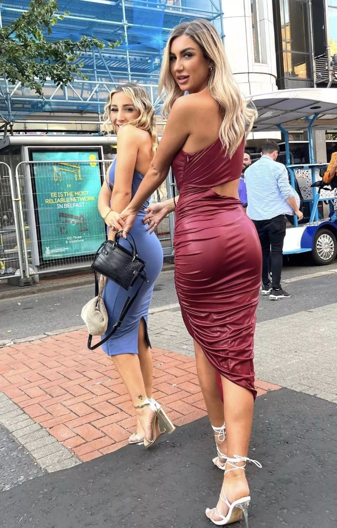 Jenna posted by round_plastic2