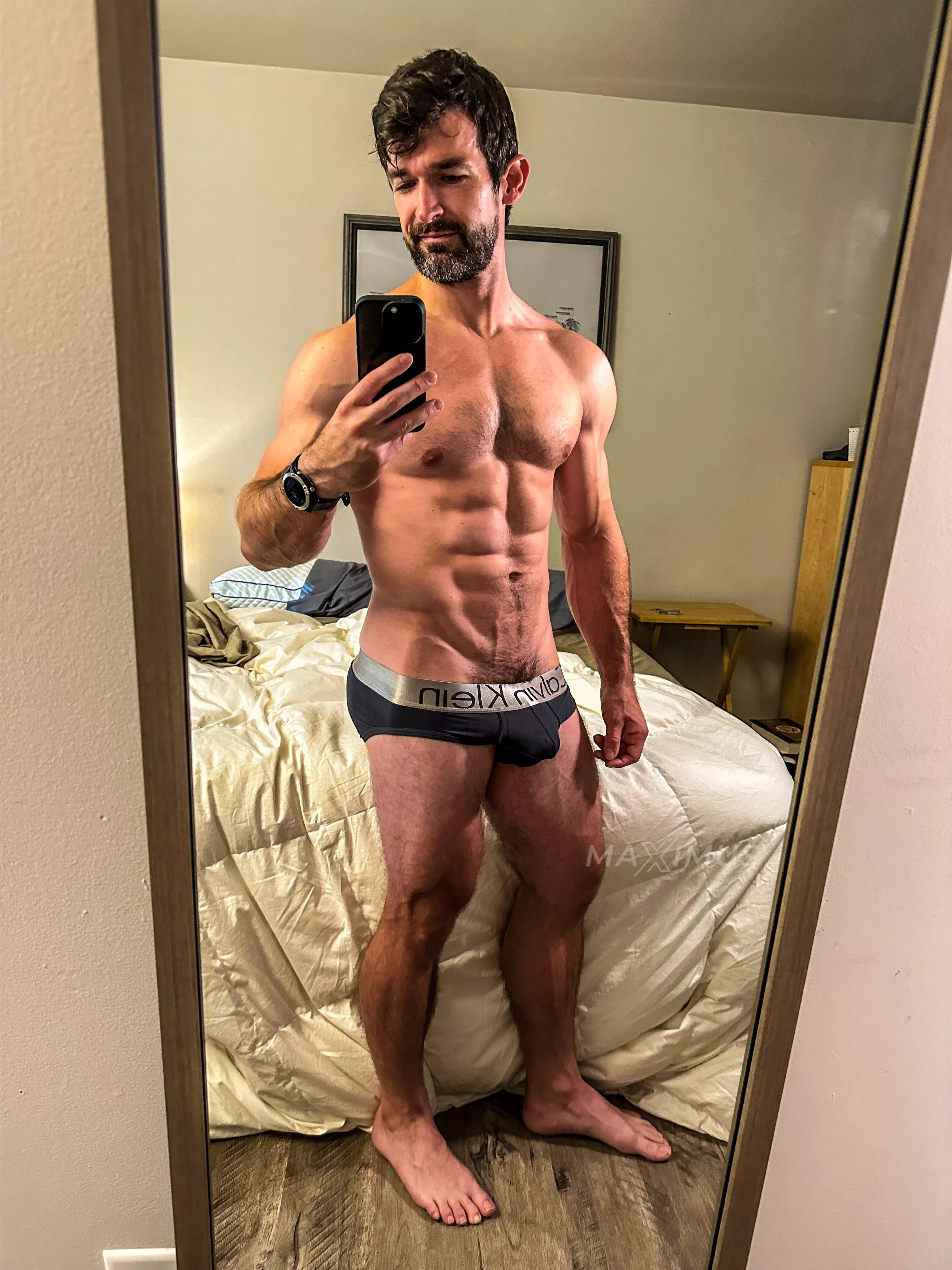 Please excuse the messy bed. (If you’d like to, you can add to the mess 😉) posted by maximus_787