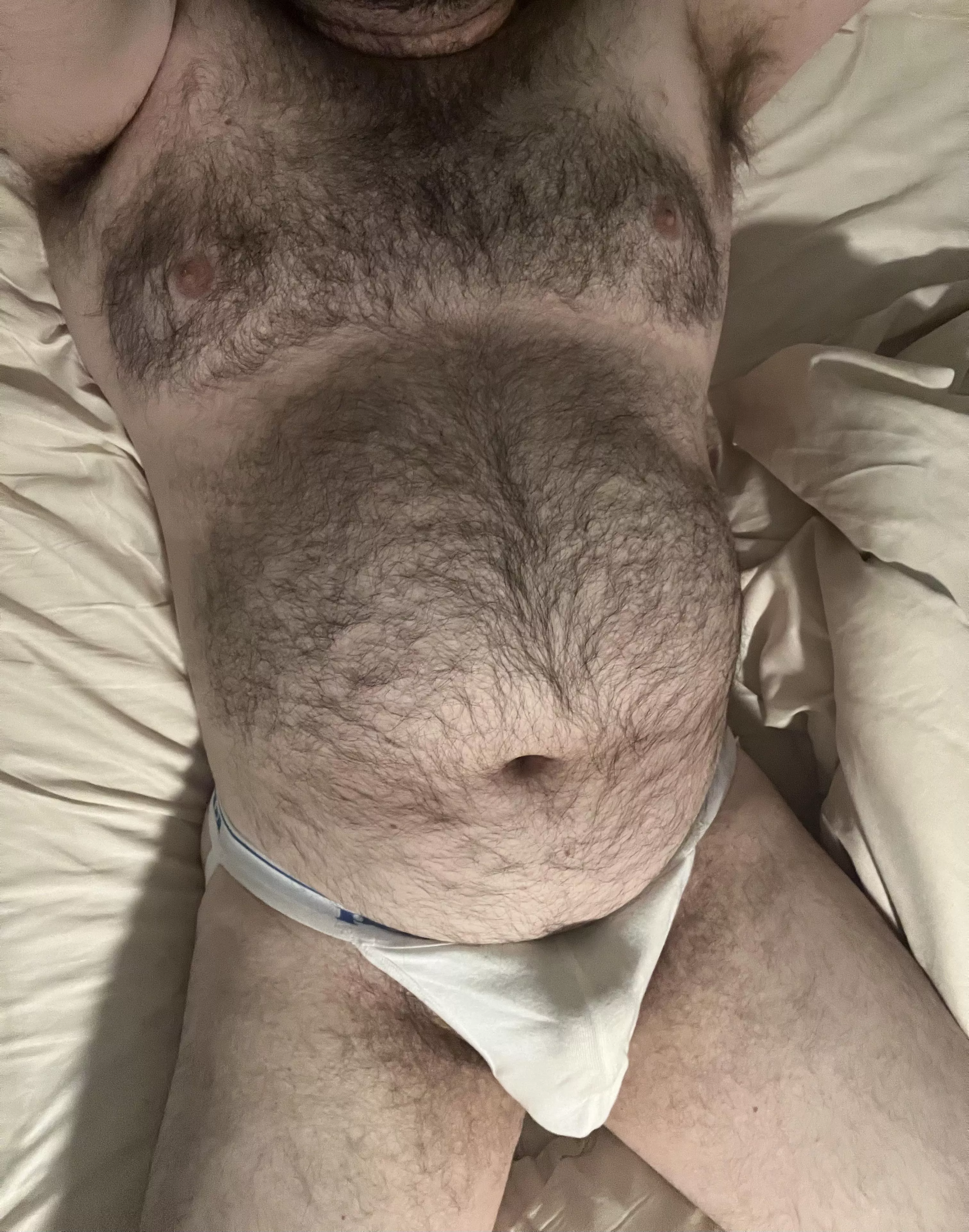 Sleepy cub needs belly rubs please 🥺 posted by ChunkeyMonkey69