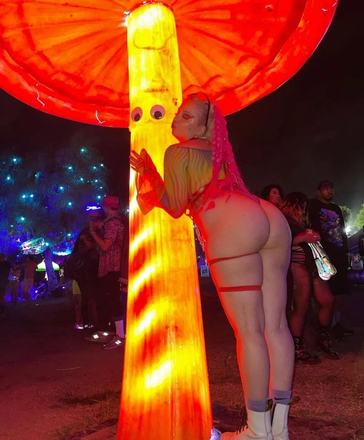 Thic posted by footking2019