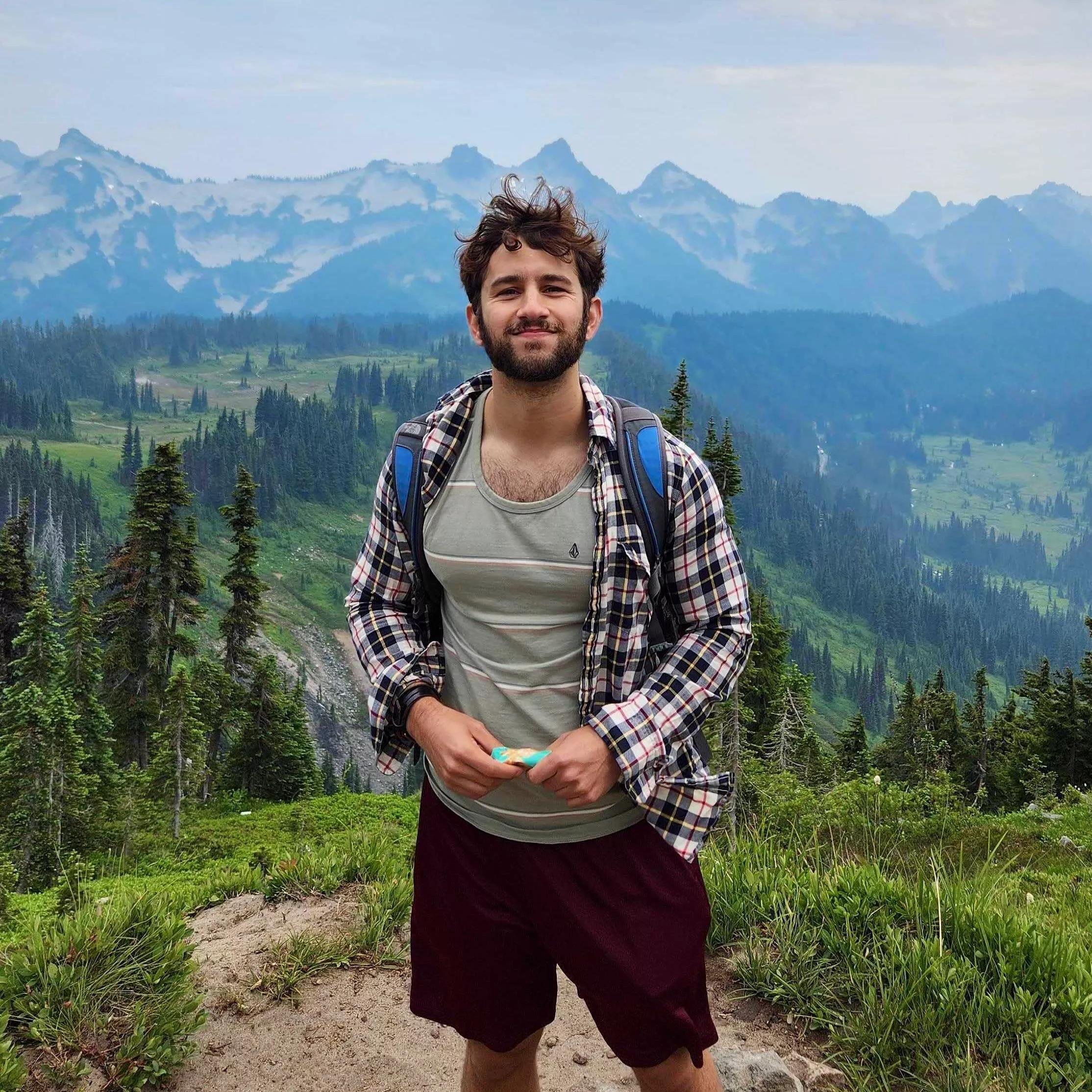 Was (literally) blown away by this view 🏔️ posted by leolyons_94