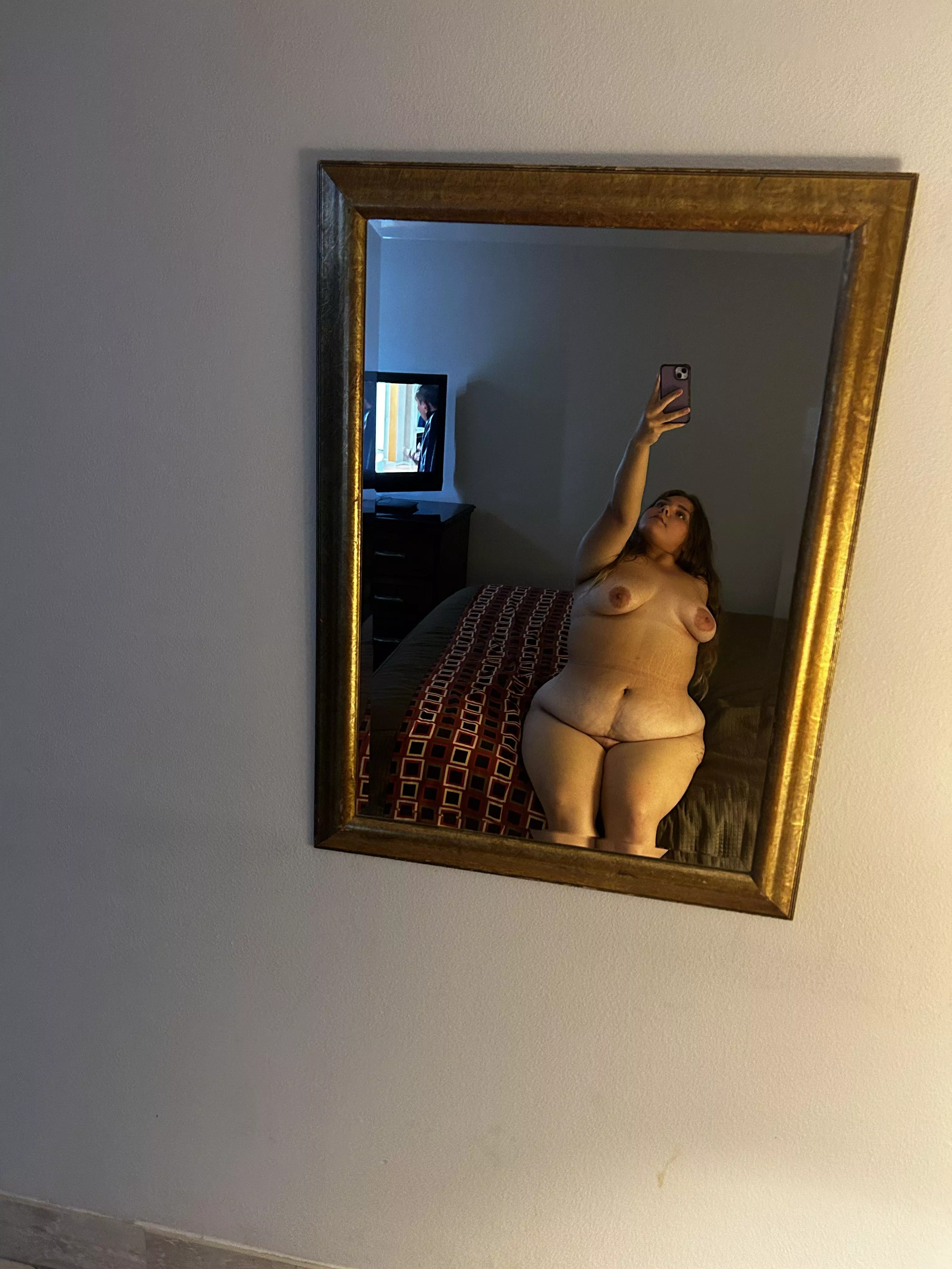 What should I do tonight 🥵 posted by Annabellexoxo09