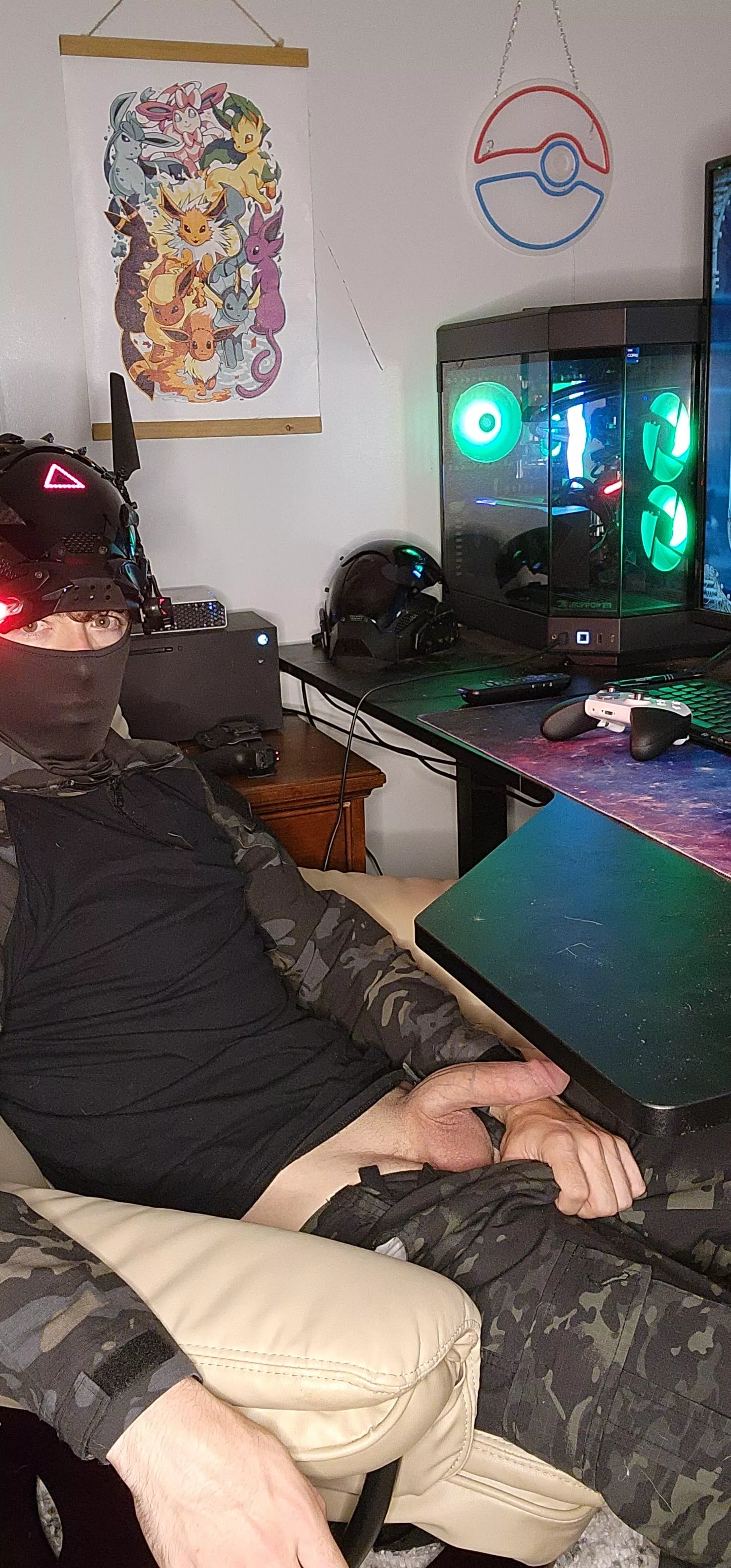 Why aren't you under my desk? posted by xDMauiWauiDx