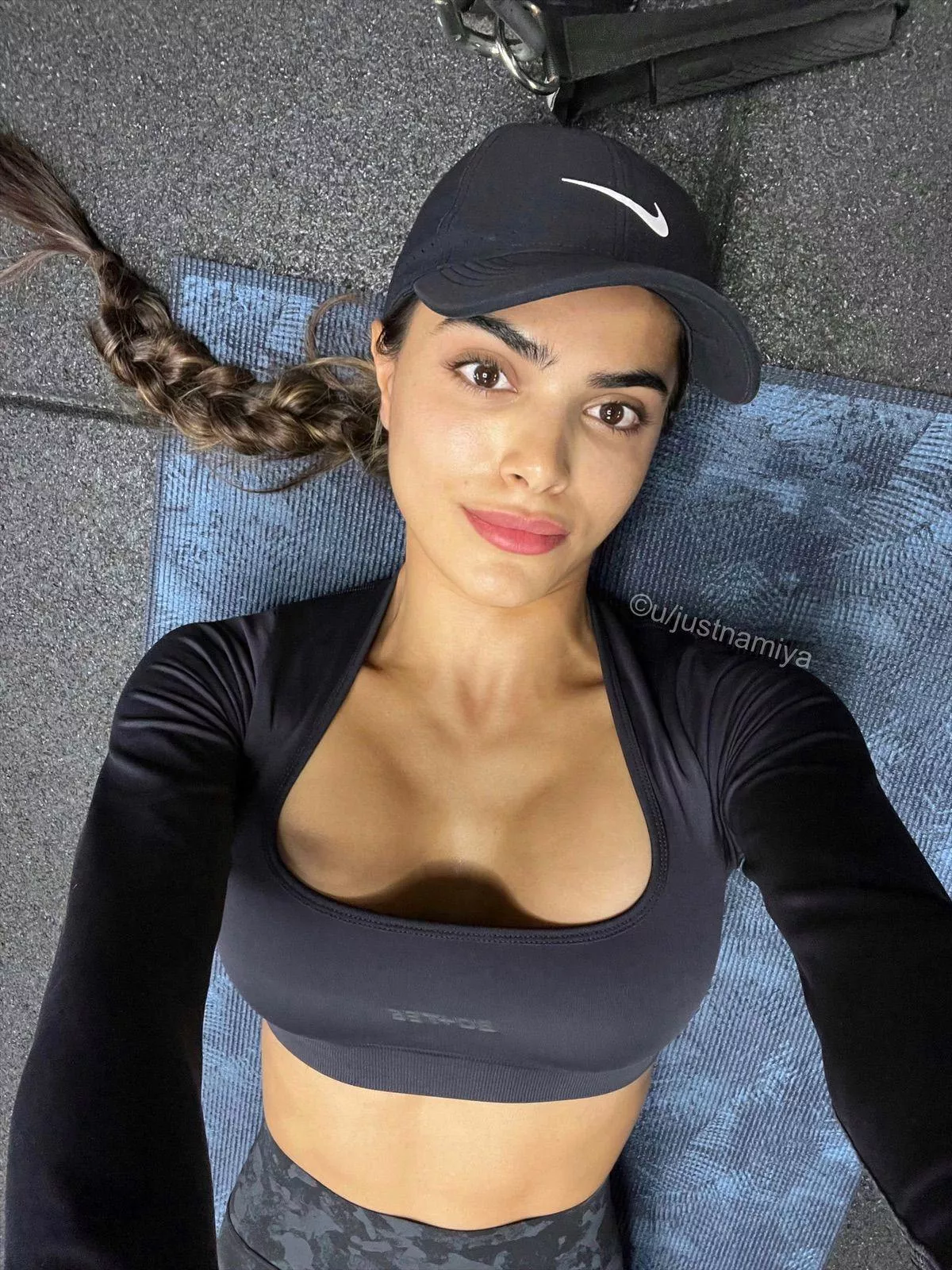 Can you please pay attention to the execution of my exercises? posted by justnamiya