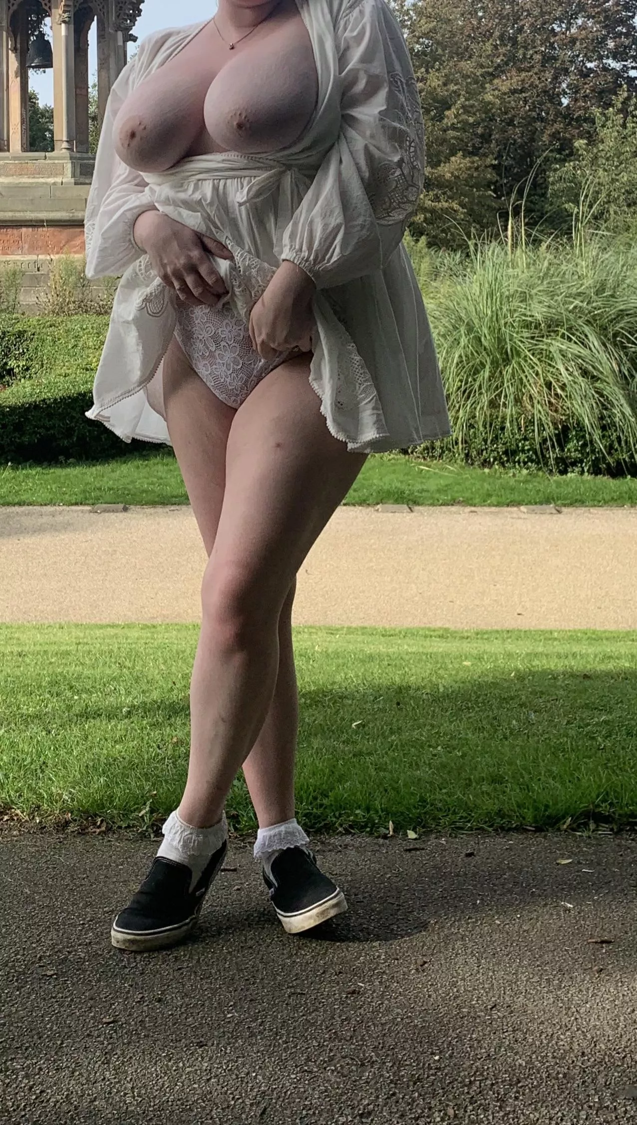 F27 being a tourist 😇 posted by _Fruit_Brat