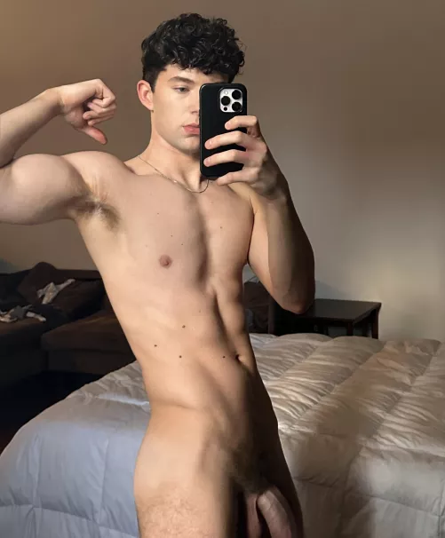 Hope u don’t mind I didn’t wear deodorant bro by ElsaGermaineRiley