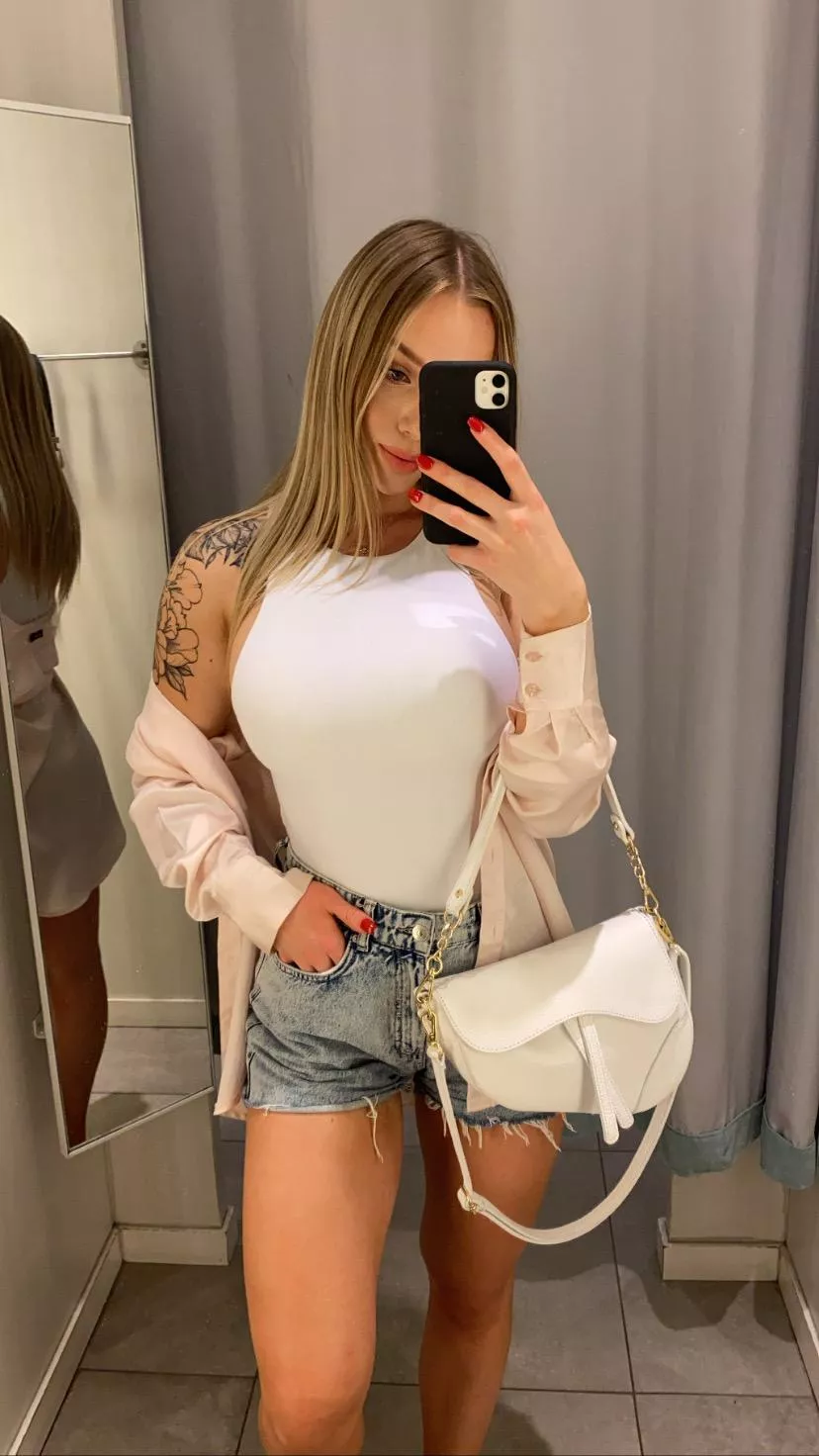 IUTR 🤍 posted by EmbarrassedBuy8407