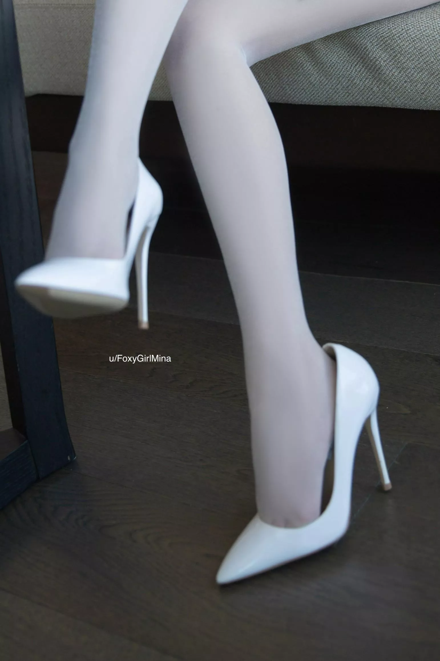 Nylons and heels for the office. posted by FoxyGirlMina