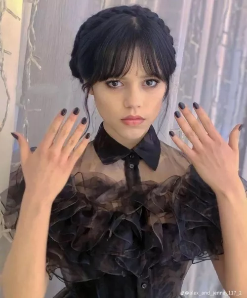 Time to get Bi for Jenna Ortega by biigdickjay36