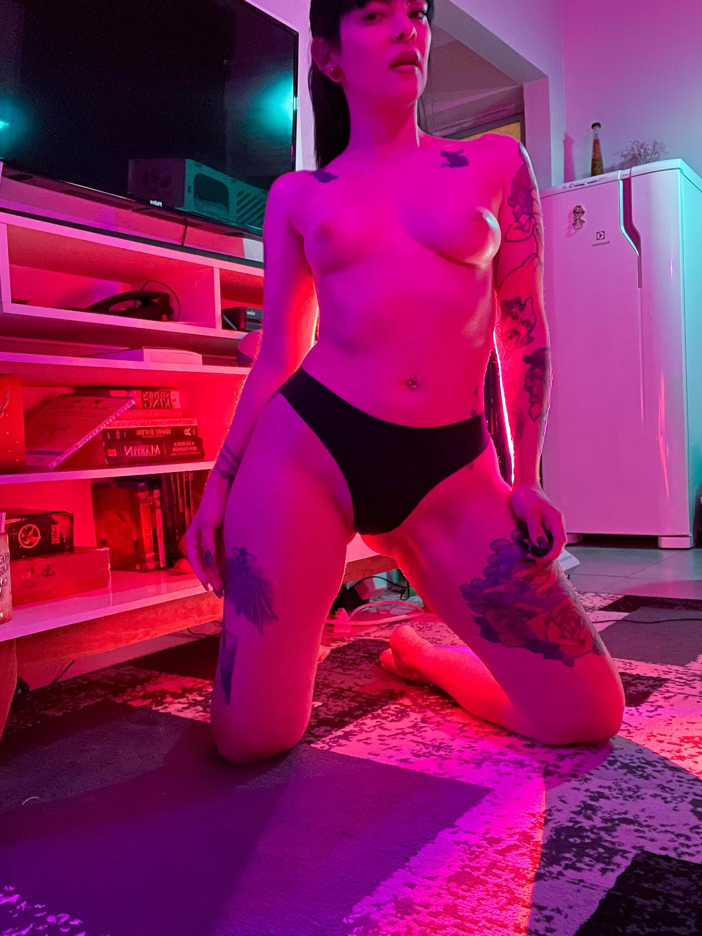 Cum and grab them babe. Don't keep me waiting posted by KatVans