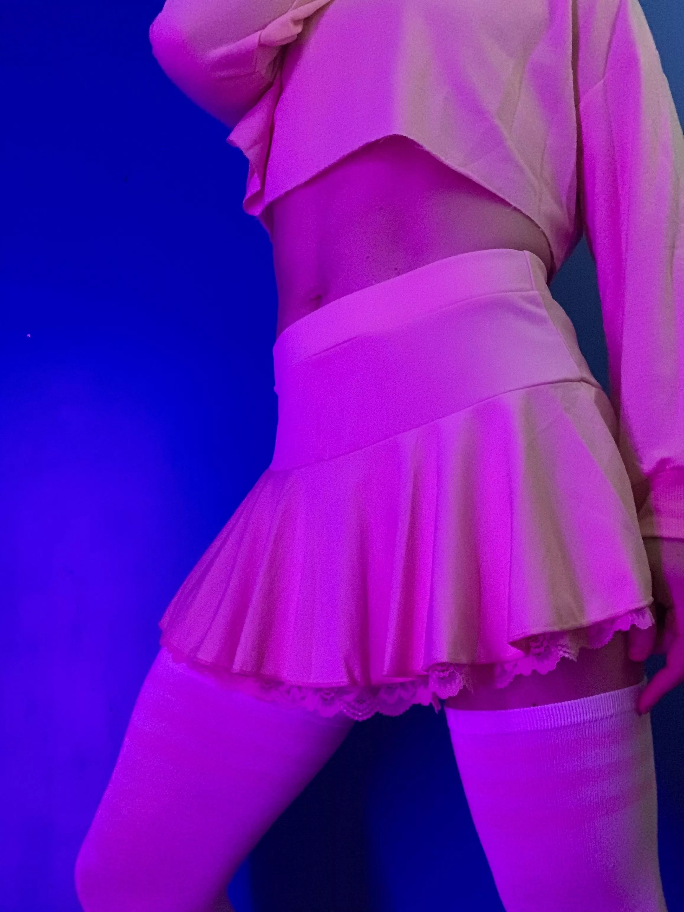 I like pink too much posted by VAL0RW1NG