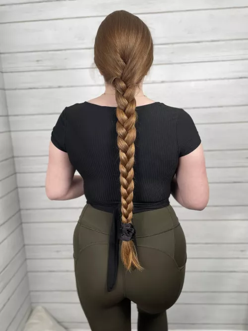 It’s haircut day! It’s just a trim but I’m still nervous😅 by RubyredRapunzel