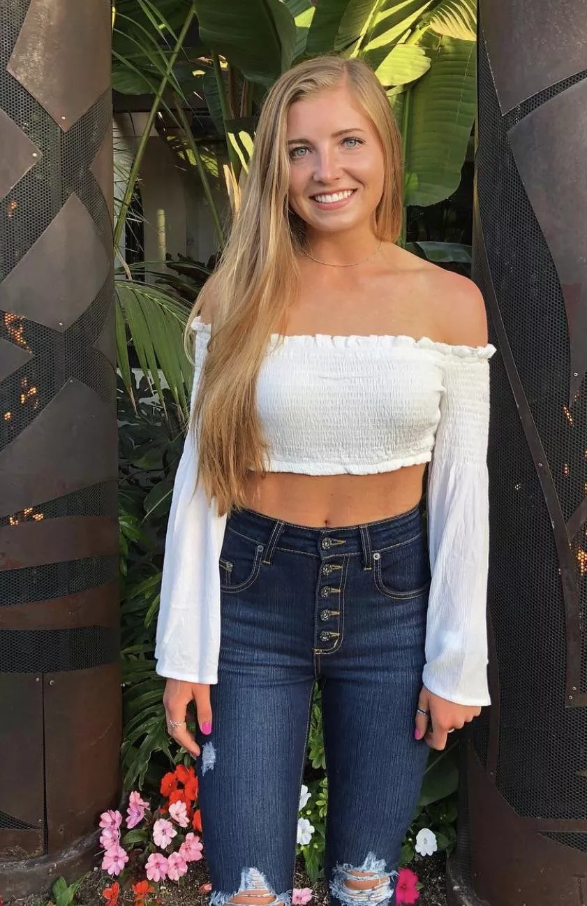 Lovely white top posted by CoupleFun259M