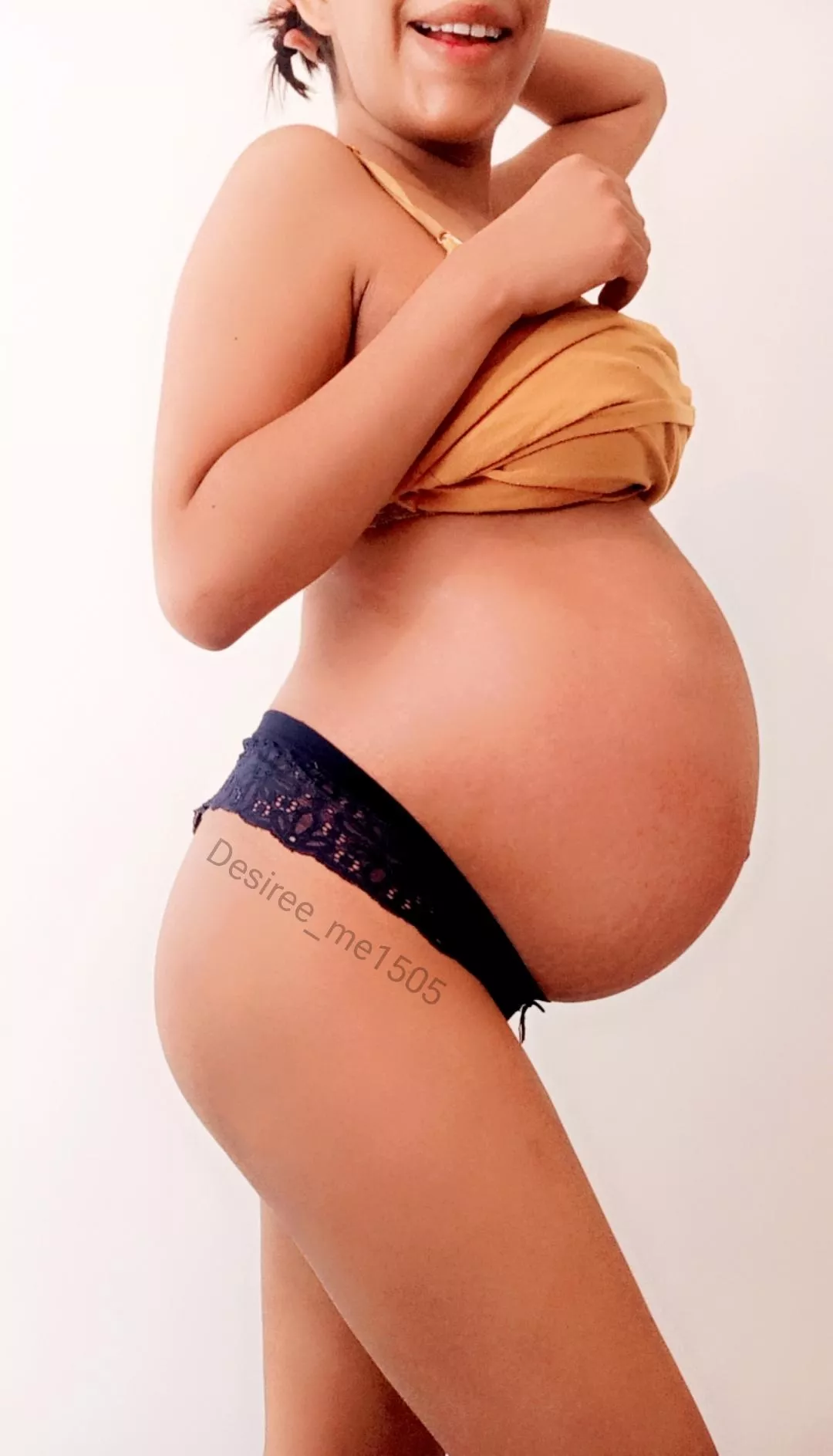 On scale of 1-10 how fuckable do I look?? posted by Desiree_me1505