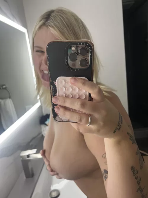 On vacay to work on my tan lines by wispy_girlwa