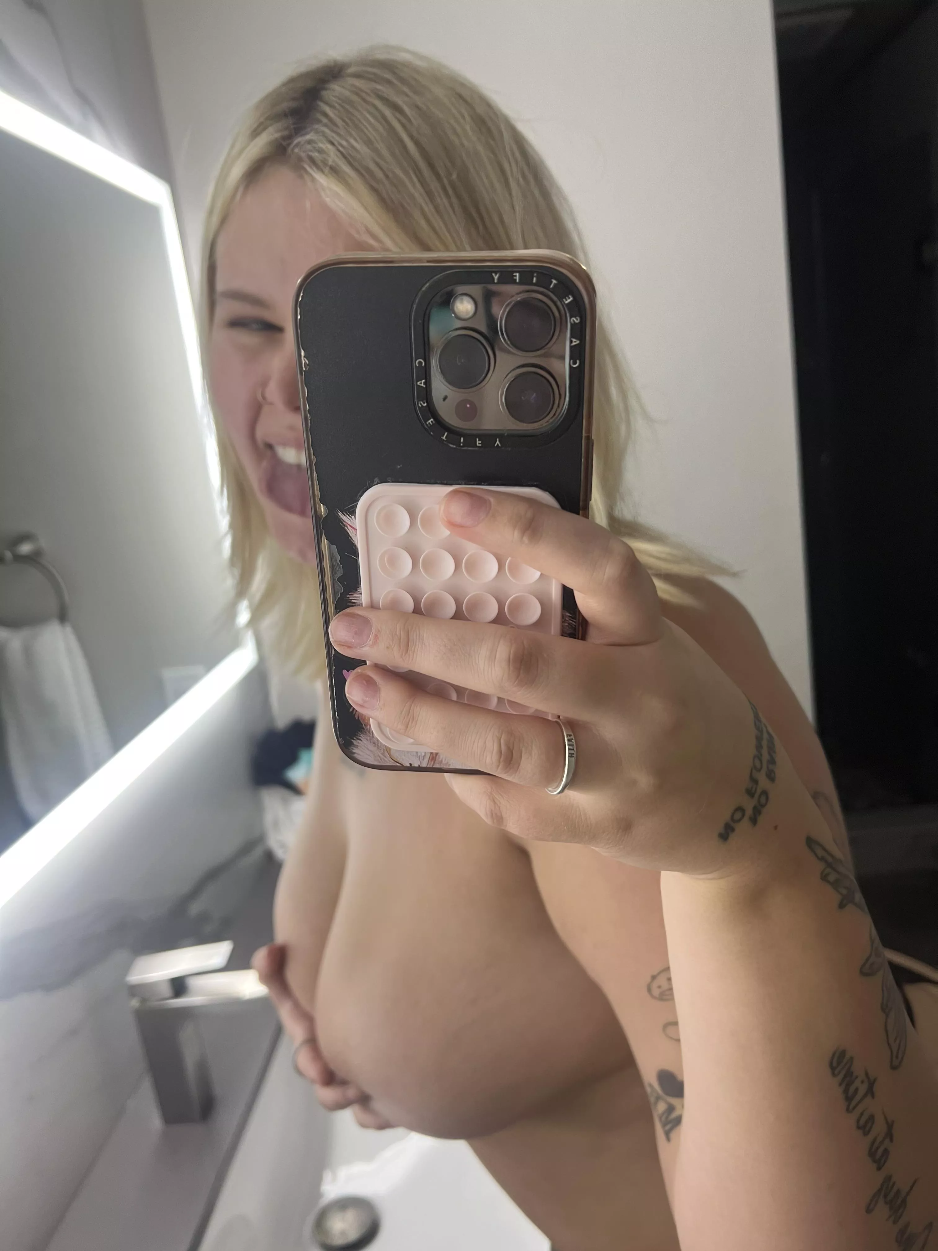 On vacay to work on my tan lines posted by wispy_girlwa