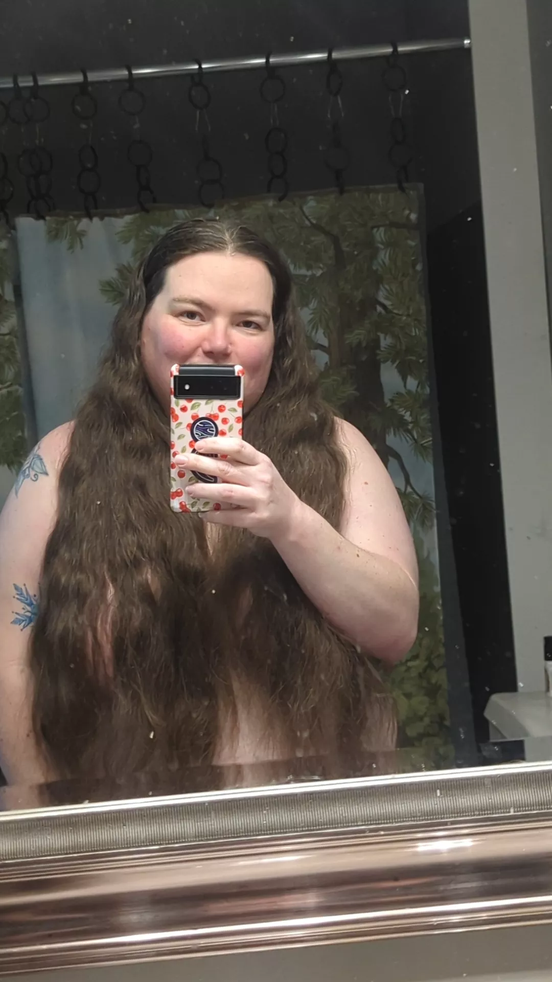 proof that my hair DOES in fact surpass my boobs since it going all the way to my butt in my last post wasn't long enough posted by coldasiceprincess